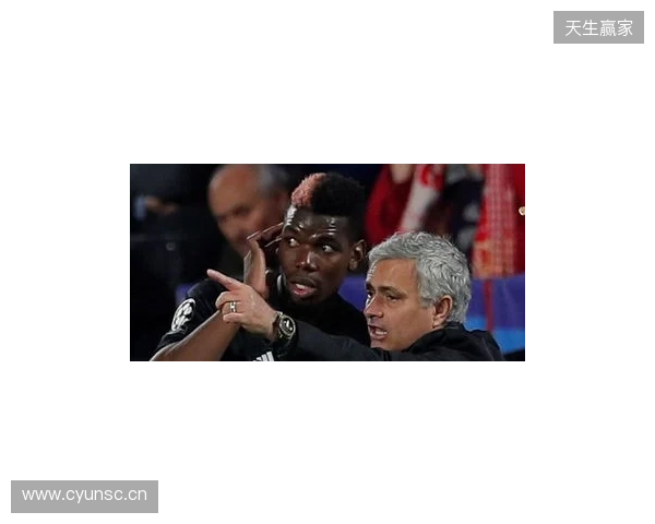 邮报:穆里尼奥当年知道训练场有媒体,故意挑起与博格巴冲突 邮报:穆里尼奥当年知道训练场有媒体,故意挑起与博格巴冲突