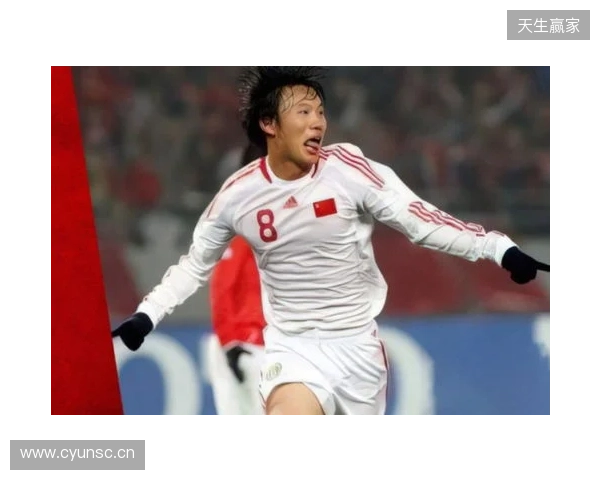 邓卓翔、常卫魏、闫毅等人参加2025武汉足球明星表演赛