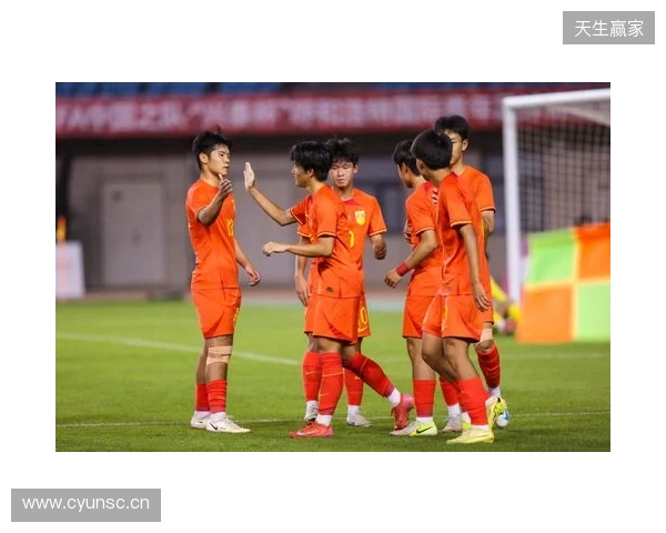 半场-U16中国男足1-1塔吉克斯坦男足U16 袁博涵造点并操刀命中 半场-U16中国男足1-1塔吉克斯坦男足U16 袁博涵造点并操刀命中