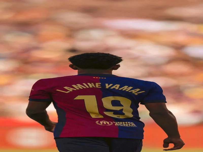 巴萨、马竞发布赛事预告海报：亚马尔、莱万、卢克曼出镜